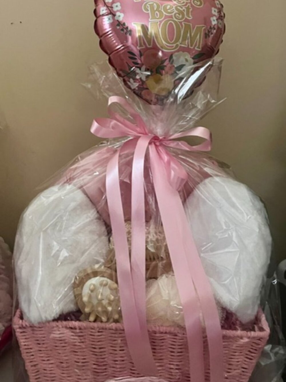 Round Shaped Button Pillow Spa Gift Basket in Pink for All Occasions